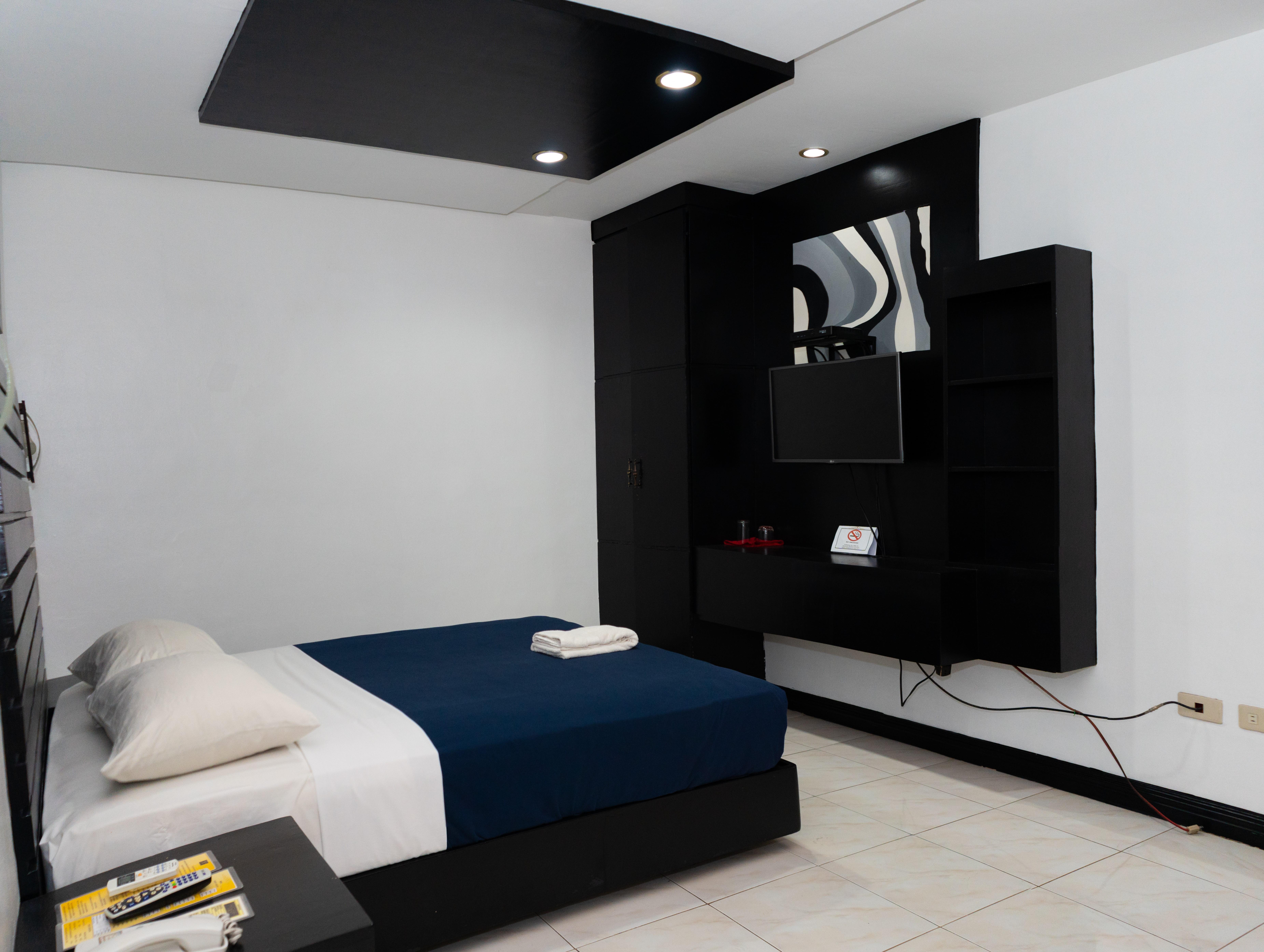 Davao Royal Suites And Residences Bagian luar foto