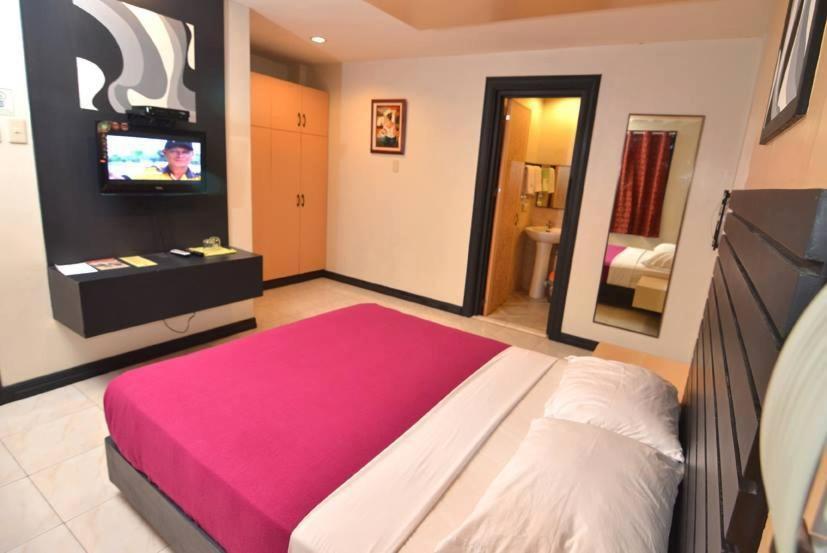 Davao Royal Suites And Residences Bagian luar foto