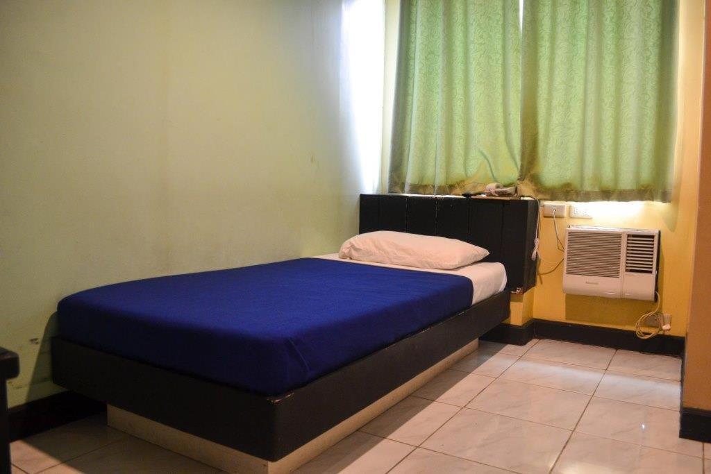 Davao Royal Suites And Residences Bagian luar foto